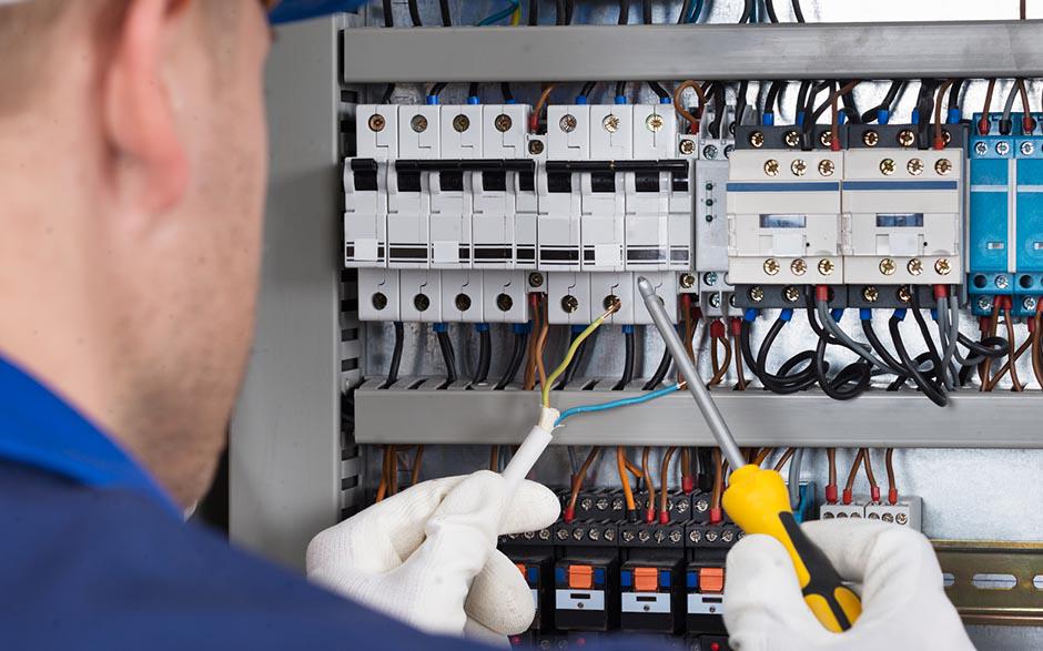 trouver un électricien Varennes-sur-Seine